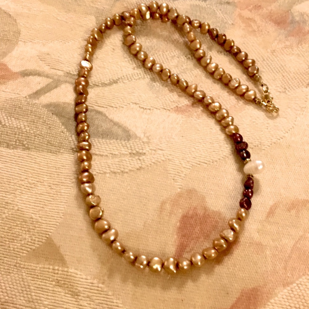 Gold w/ burgundy accents Freshwater Pearl Necklace